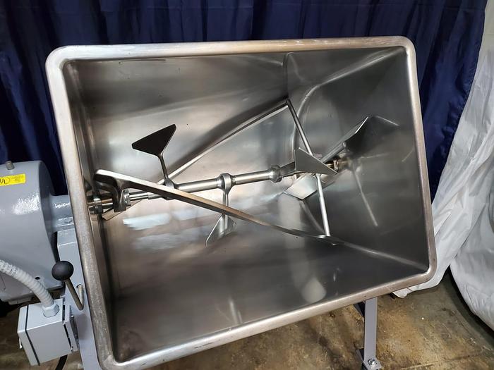 Used LELAND 200DA  DOUBLE ACTION 200 LB Mixer