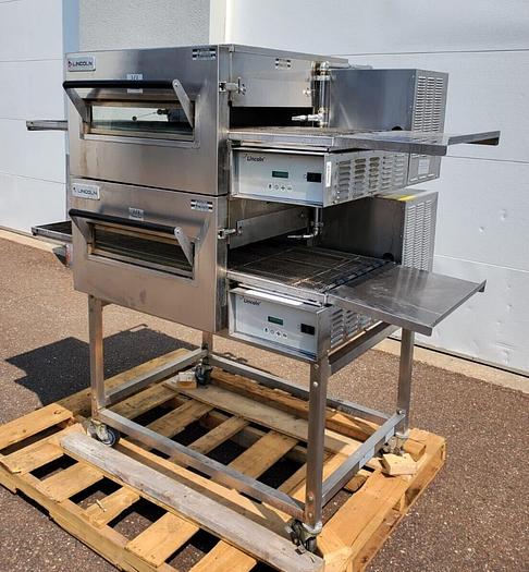 Used LINCOLN 1116 Natural GAS Conveyor Pizza DOUBLE Oven 18" wide BELT