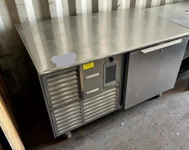 Used TRAULSEN TBC5 Self Contained 100 LB BLAST CHILLER