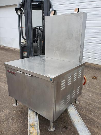 Used CROWN CG-325 Steam Generator Natural Gas Groen